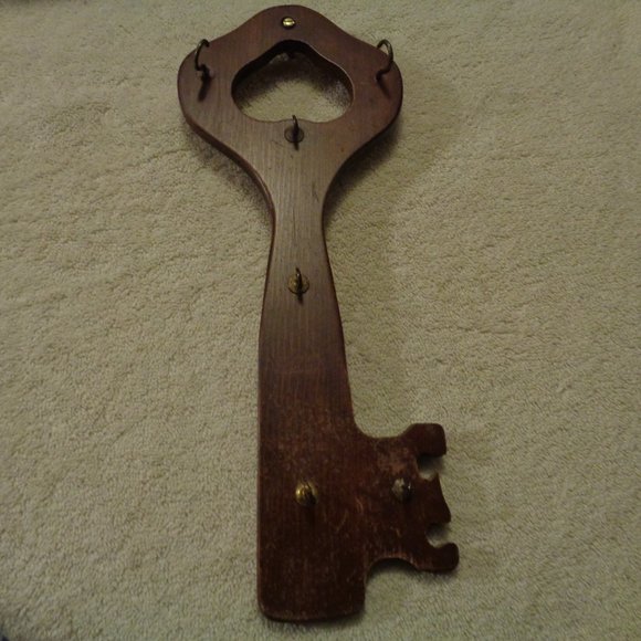 STEAMPUNK VINTAGE LG WOODEN KEY HOLDER - Picture 6 of 8